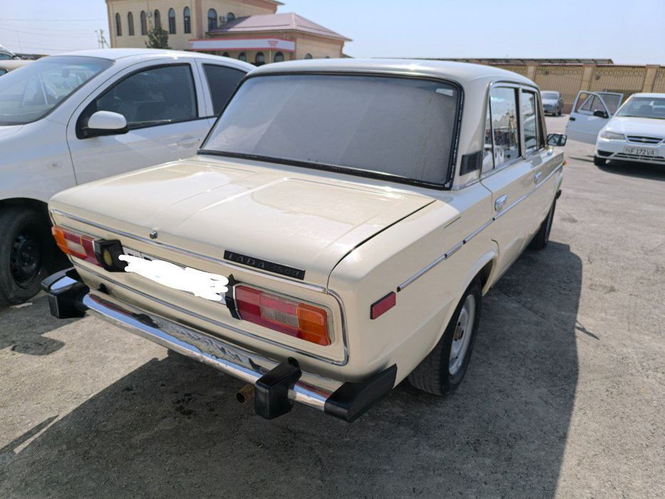 Lada VAZ 2106 Sotiladi