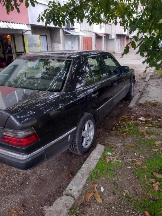 Мерцедес 124Д бракуван