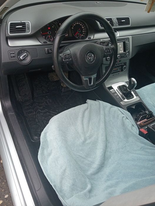 Vând Volskwagen passat b7