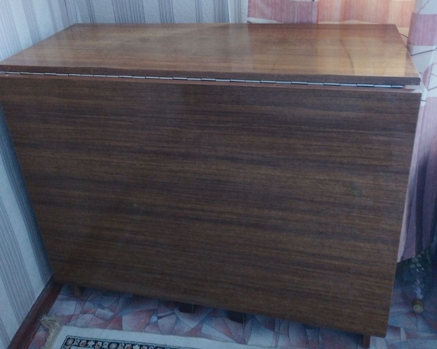 Продам раскладной стол