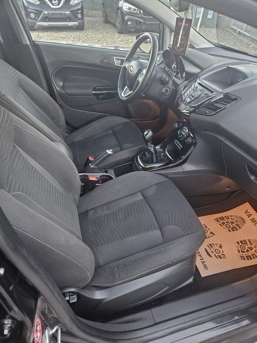 Ford Fiesta din 2015  1.6 disel !
