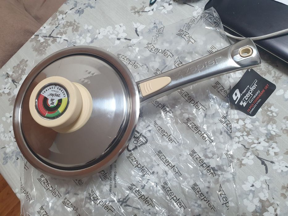 Продам кастрюли ковш и сковороду цептер