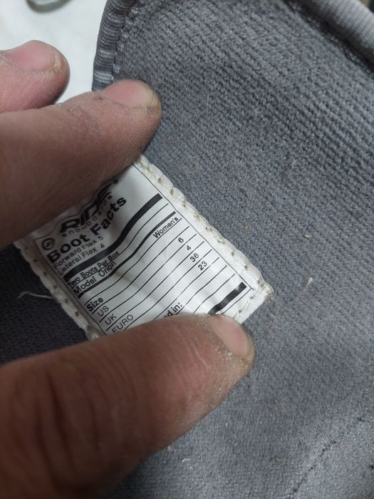 Boots buti 14 placa snowboard   Ride mărimea  36