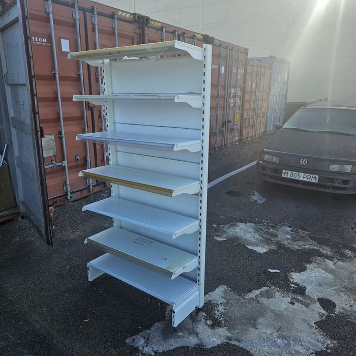 Торговые стеллажи