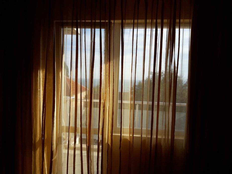 Дава се под наем Двустаен апартамент в Варна, ЖП Гара - 70 кв.м за 459 € - Снимка #6