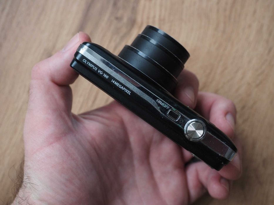 Aparat foto Olympus VG-160, 14 MP, zoom 5x, video HD