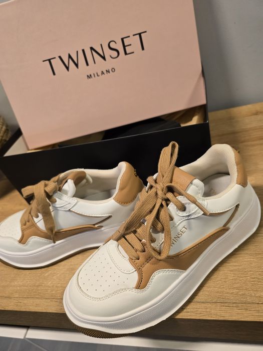 Лоуфъри,кецове  Twinset 36 номер