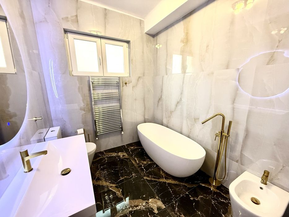 Apartament 2 camere - MUZEUL ZAMBACCIAN - parter vila