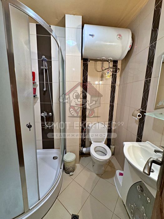 Продава се Двустаен апартамент в Асеновград - 70 кв.м за 780 €/кв.м - Снимка #17