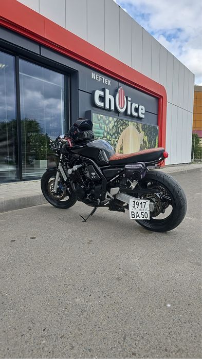 Yamaha fzs600 fazer 2002г