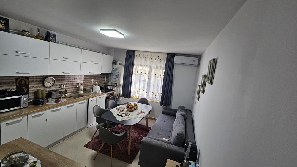 Vând Garsonieră Decomandată 45mp Bloc nou Etaj 1, Loc Parcare, Bariera pe principala 110 000 €