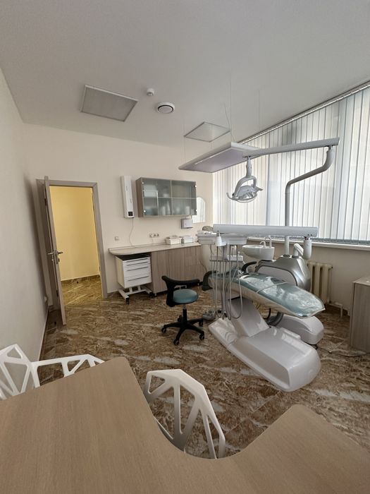 Стоматологическая клиника, 3 кабинета