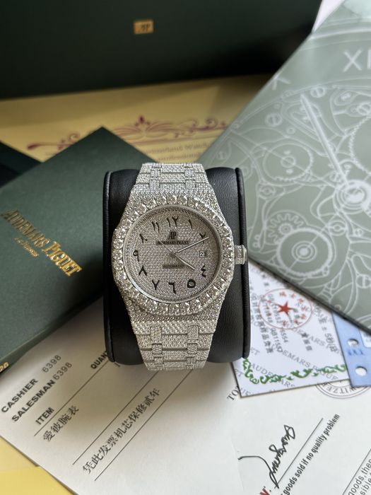 Audemars Piguet Royal Oak с диаманти