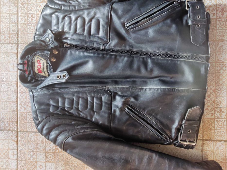 Дамска рокерия от естествена кожа