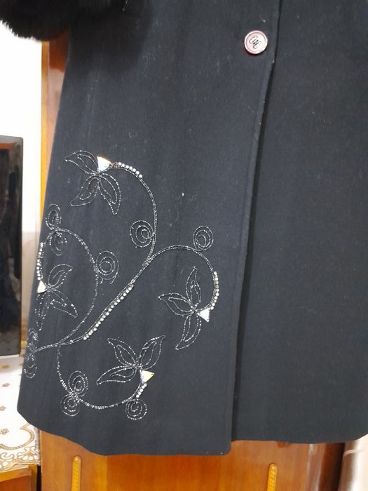 Женское зимнее пальто