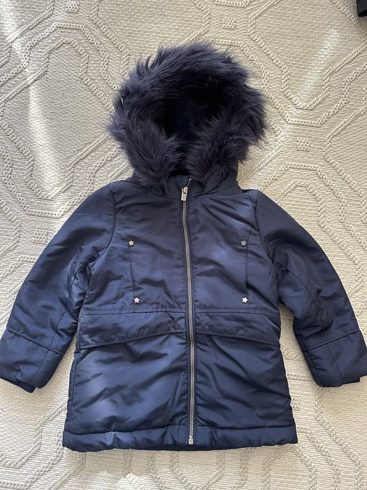 Зимни якета за момиченце , размер 2,3 и 4год