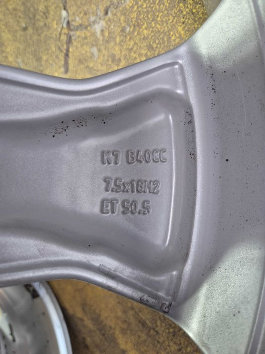 4 Jante Aliaj 5x108 18'' OEM VOLVO V40 V60 V80 S40 S60 S80 XC40 XC60 XC70 - 7.5J ET 50.5 !