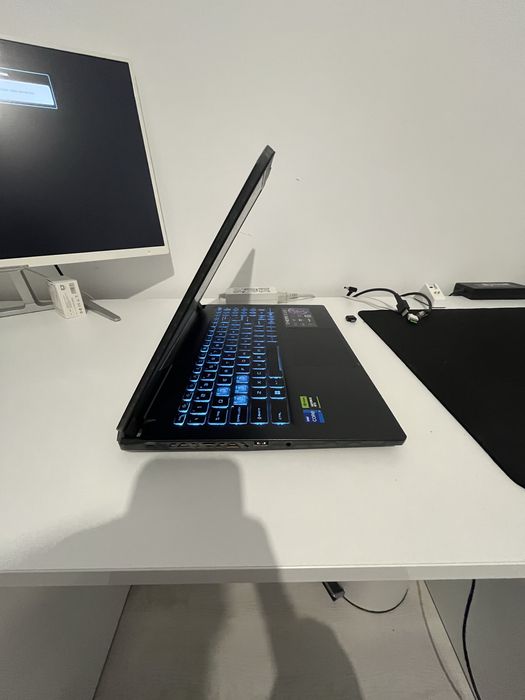 Laptop gaming MSI Cyborg 15 a13vf