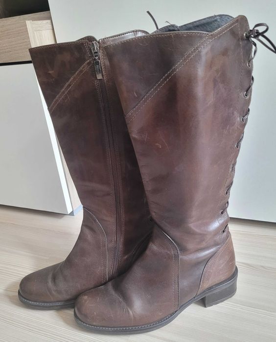 Cizme din piele naturala