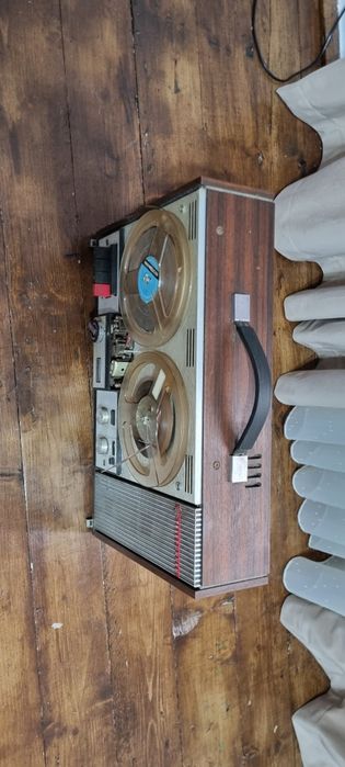 Magnetofon Telefunken M 202