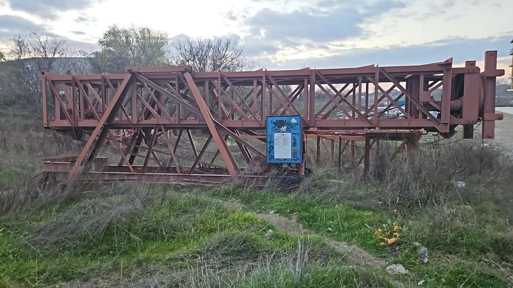 Macara turn automontanta