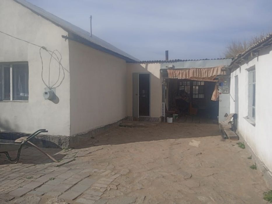 Продаёься 4 комнатный дом