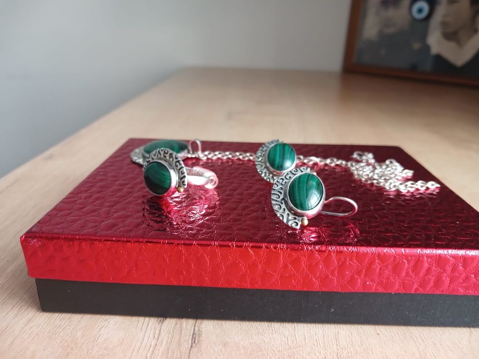 Продам комплект серебро