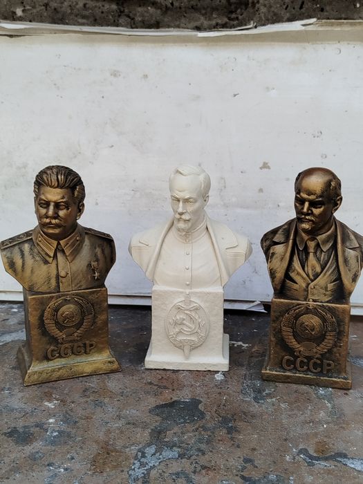 Бюсты из гипса .