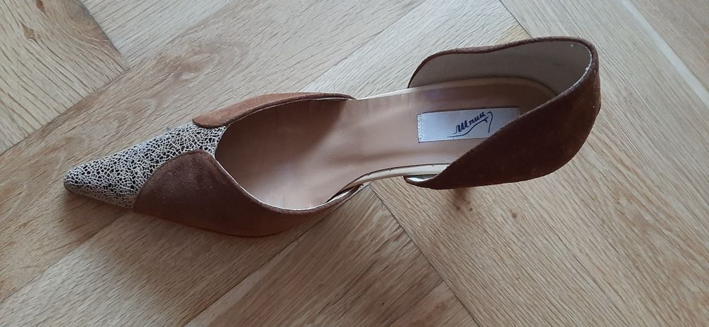 Дамски обувки от естествен велур