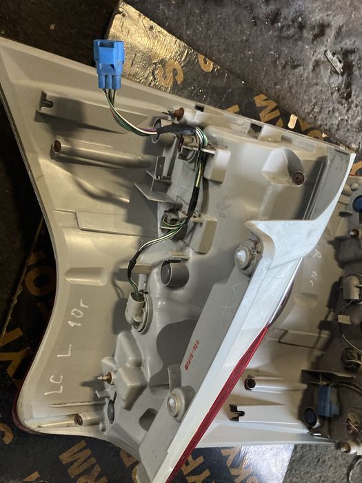 Toyota Land Cruiser 2010 година Стопове