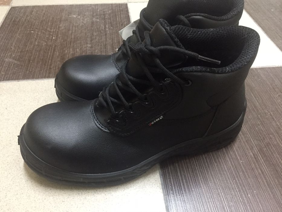 Спец Ботинка Cofra