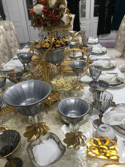 Продам Стол со стульями