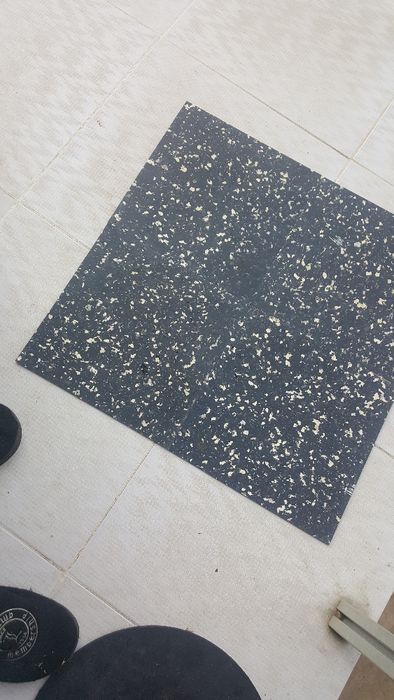 Винилова настилка Strong 2 мм. на ролки 2 м ширина