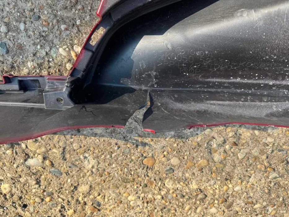 Предни брони Тойота Ярис Toyota Yaris IV само за 60Eur. броя 52119-K0050 52119-K0060