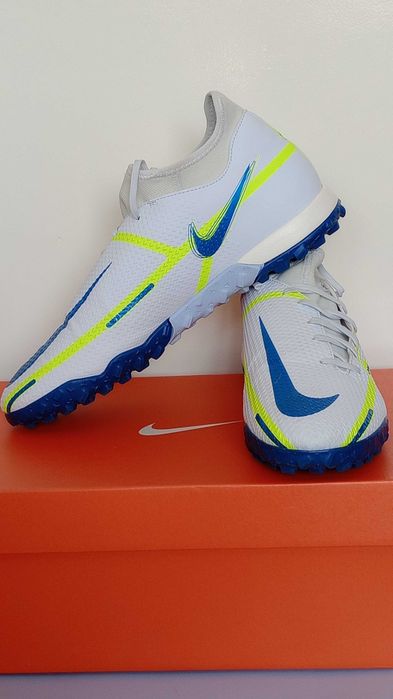 Стоножки за изкуствена трева Nike Phantom GT Academy DF Astro Turf Trainers, 44.5