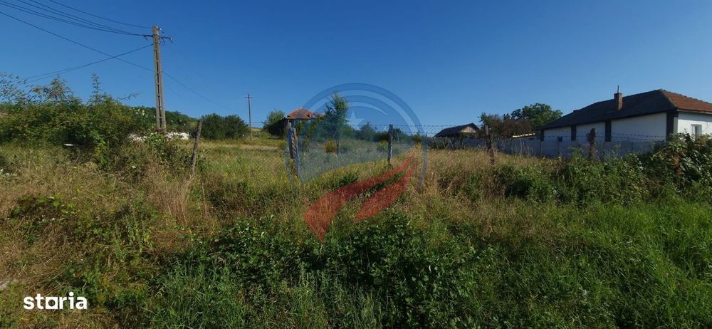 Teren  8 227 mp + Casa demolabila de vanzare in Filiasi -  Fratostita
