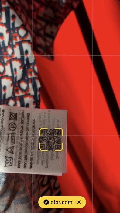 Compleu Dior Satin rosu