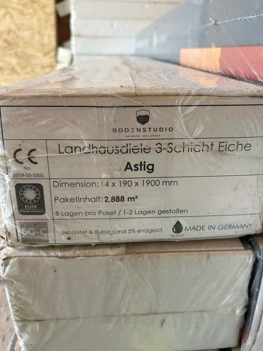 Parchet lemn stejar, deosebit, fabricat in Germania, 26 m2, calitate exceptionala