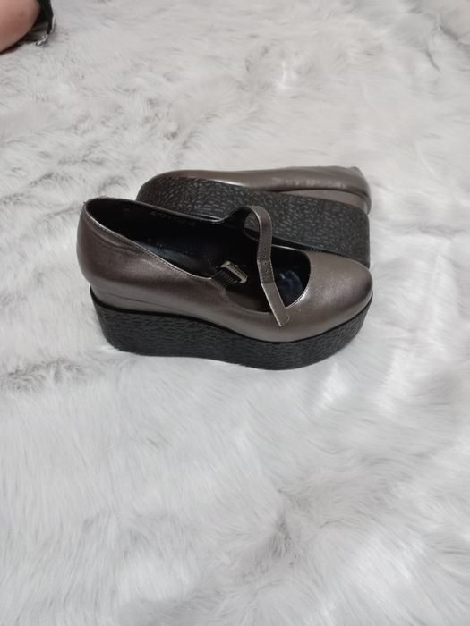 Туфли на платформе.