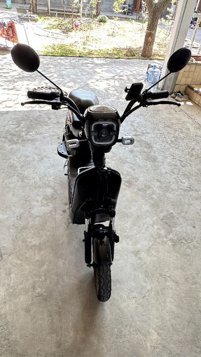 Demansh elektroskuter