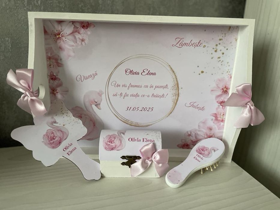 Set aniversare 1 an, tăviță pentru moț, elemente personalizate.