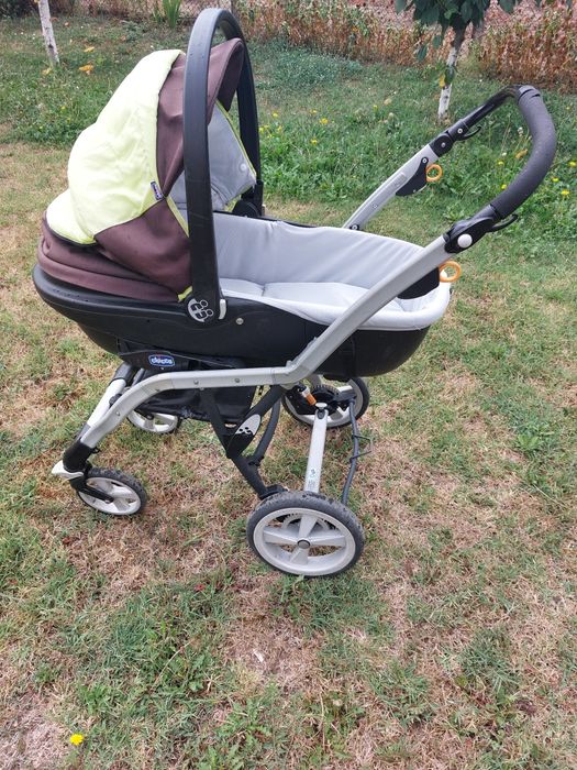 Бебешка количка CHICCO