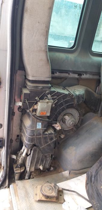 Форд транзит 2.2 TDCI FORD TRANSIT 2.2 TDCI 2008г