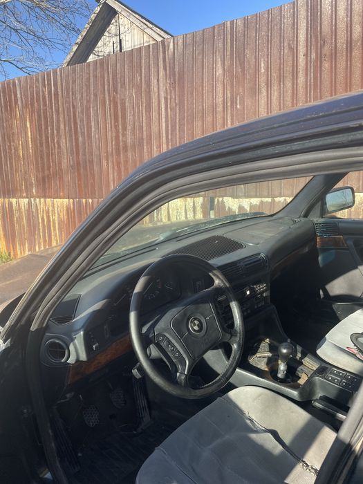 Продам бмв е34….