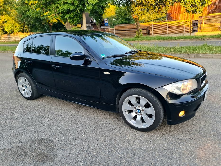 BMW 120d fara DPF, piele sport, xenon, PDC
