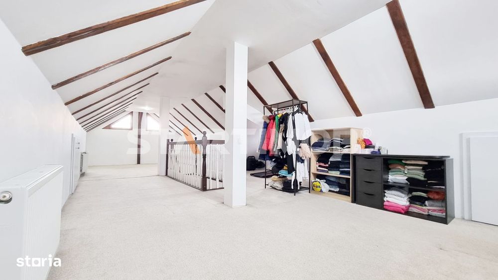 Casa mobilata Central Sanpetru