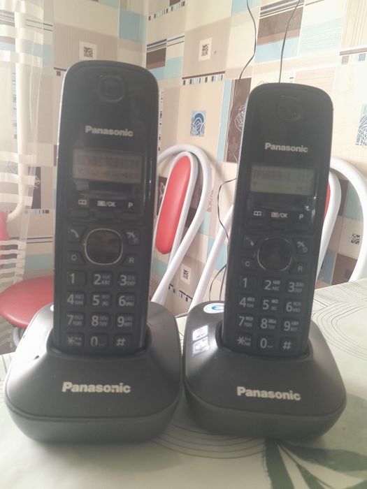 Продам домашний телефон