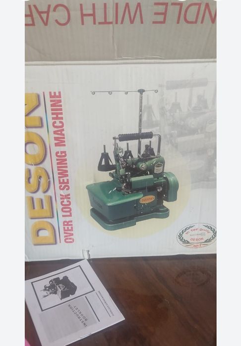 Продаёться оверлок по. Индия