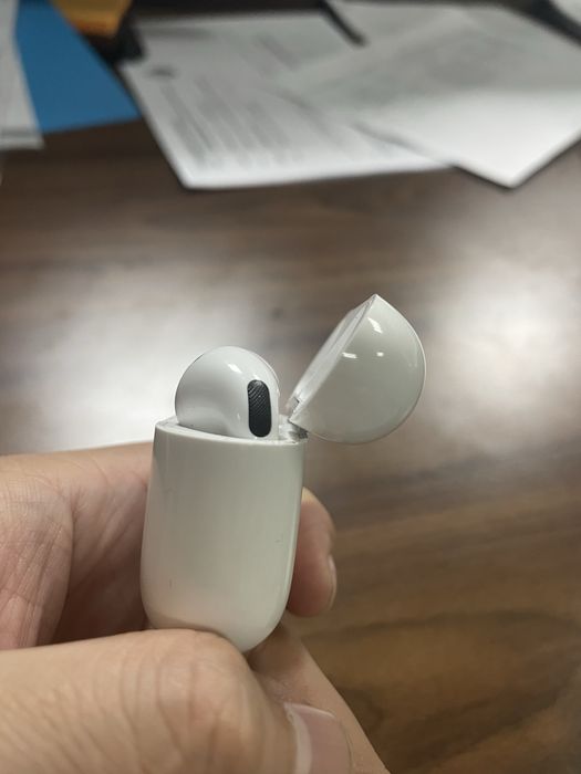 Air pods 4 оригинал