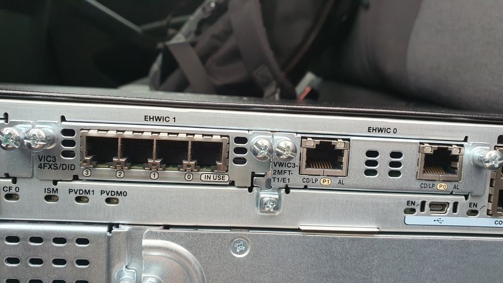 Маршрутизатор Cisco 2900, модель 2911 K9